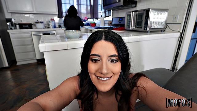 Come and Me Right Now