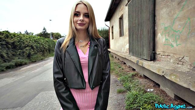 She has the Body for It