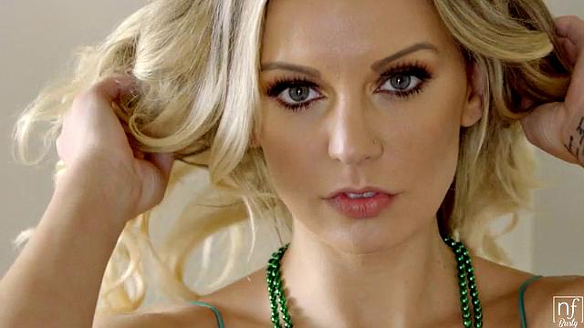 Lucky in Love - S8:E10