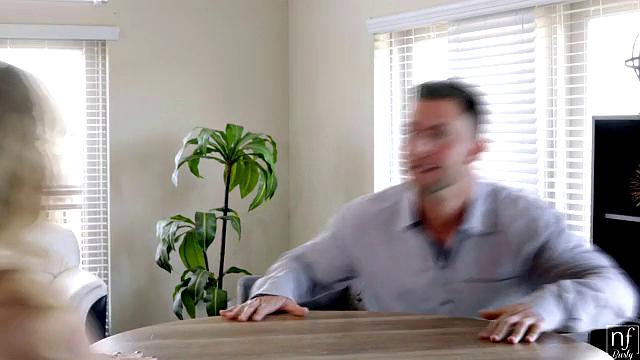 Lucky in Love - S8:E10