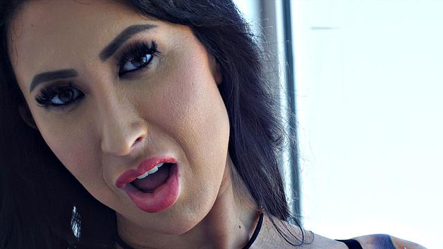 Tattooed Lily Lane Orgasms After Intense POV Fucking