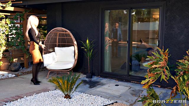 HZTV: This House Was Built For Pleasure!