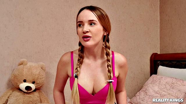 RK At Home: Kaisa Nord's Teasing Sloppy Dildo Play