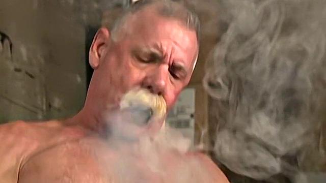 Cum Loving Daddy's Fat Cigar - Scott Reynolds