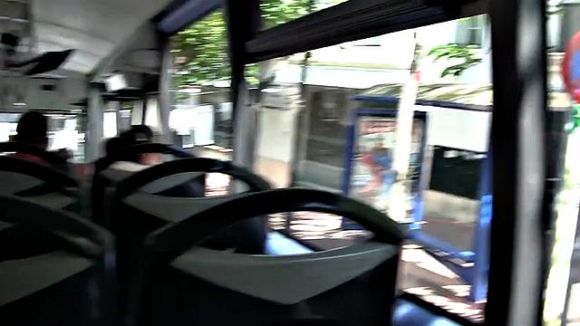 Big cumshot on booty for amateur girlfriend