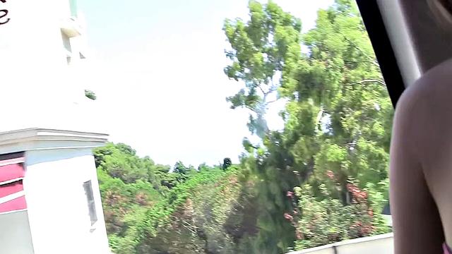 Big cumshot on booty for amateur girlfriend