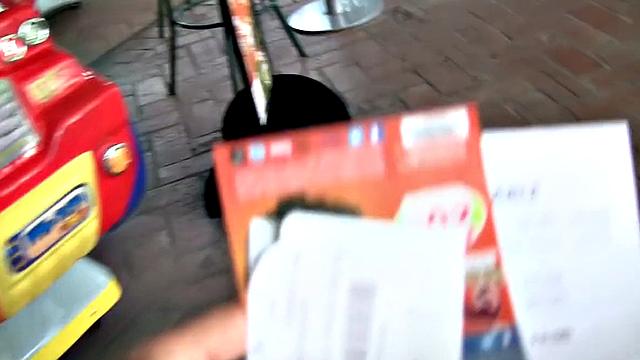 Big cumshot on booty for amateur girlfriend