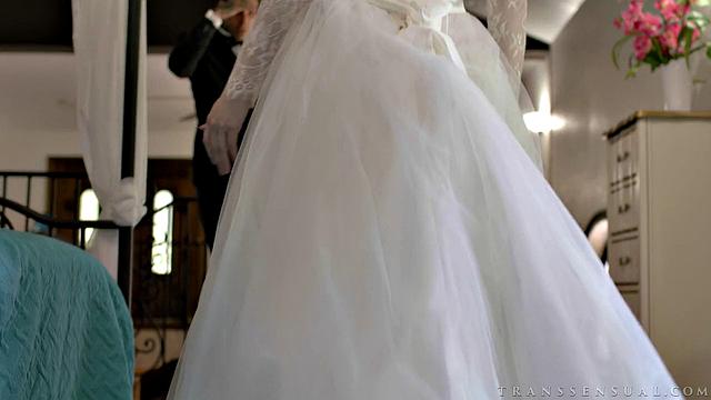 Bride's Hot Lay