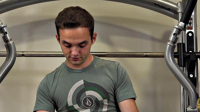 Petite gym twink assfucked by tall handsome DILF