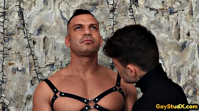 Muscled sub get used by dom twink