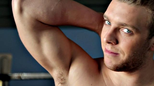 Shaved muscled solo newbie masturbating in his room