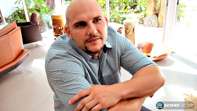 Nude Model Elsa Jean Gets Her Pussy Covered with Cum