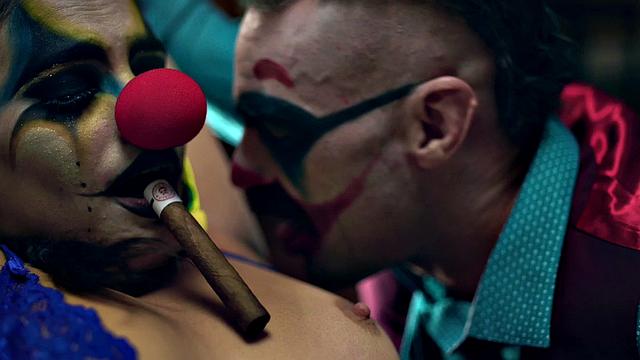 Violet Starr - Joker