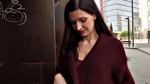 Pulled beauty fucked outdoors after getting picked up