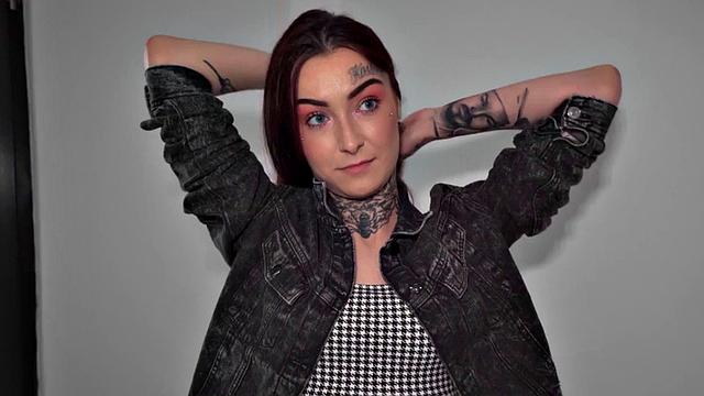 Inked eurobabe banged from behind for cash after blowjob