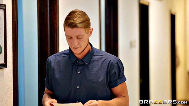 The ZZ Tanning Salon