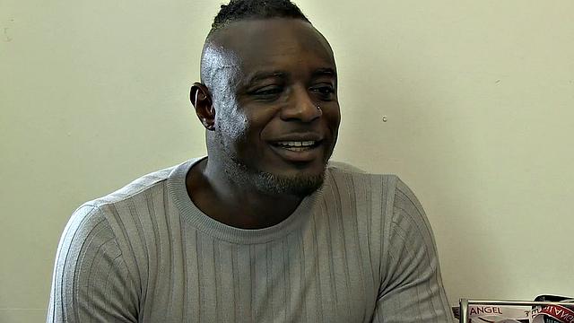 Dr. Meets Antonio Black