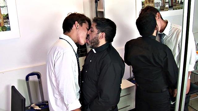 Slim Latino asslicks and barebacks DILF before tasting cum.