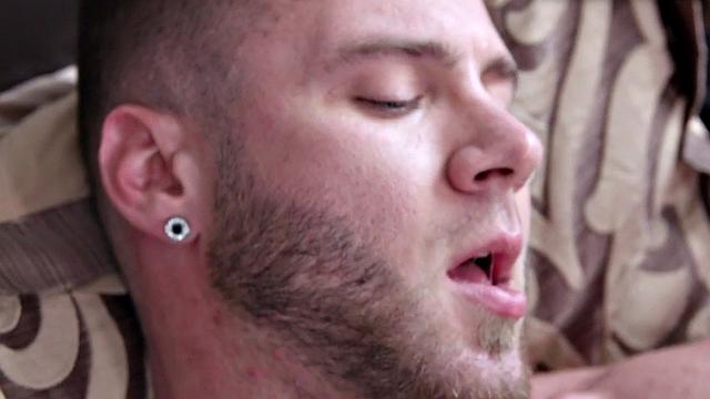 Hairy amateur hunk sprays cum after stroking in solo