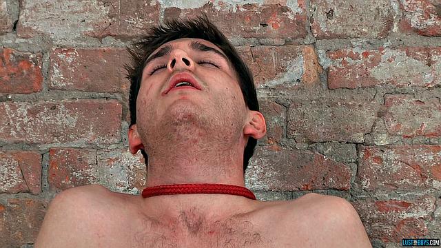 Jonny Parker Gets His Cock Handled