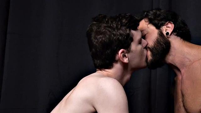 Rimmed amateur 21yo bareback fucked by inked jock