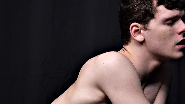 Rimmed amateur 21yo bareback fucked by inked jock