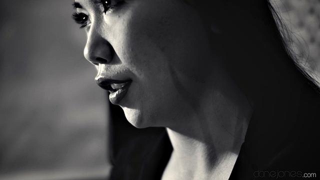 Jilted wife seeks private detective