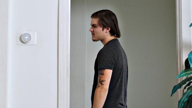 Cocksucking babe rammed by lover after teasing