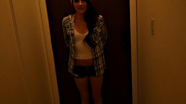 Small-Haired Raven Hopeful