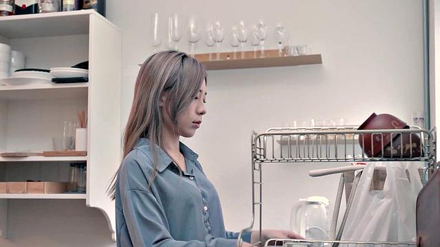 Lin misses work and colleague comes and fucks her