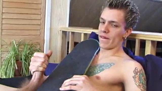 Skater Shane Jerking Off
