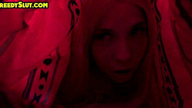 Throatfucking stuck girl