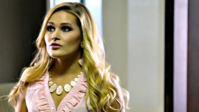 Squirting hairy dyke seduced by bootylicious lez