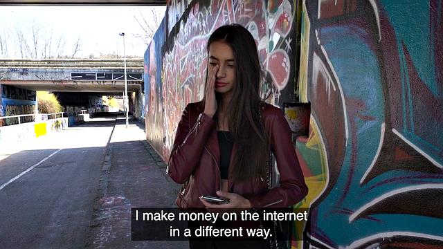 Picked up babe riding stranger outdoor for cash