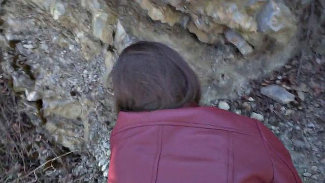 Picked up babe riding stranger outdoor for cash