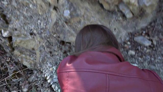 Picked up babe riding stranger outdoor for cash