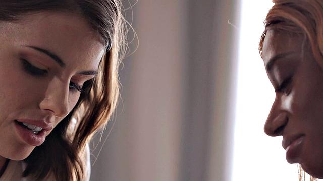 Lez ebony babe enjoys tribbing after with GF