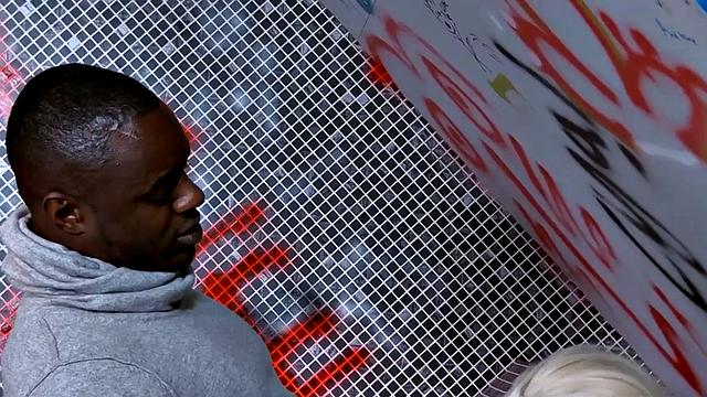 Blonde British Princess Paris Gets Deep IR