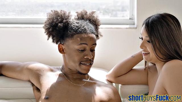 Lucky BBC stud pussyfucking bae