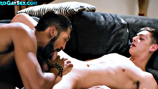 greedy dark-skinned stud with abs fucked by college twink