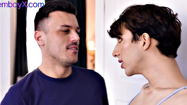 Cockhungry fem deepthroating