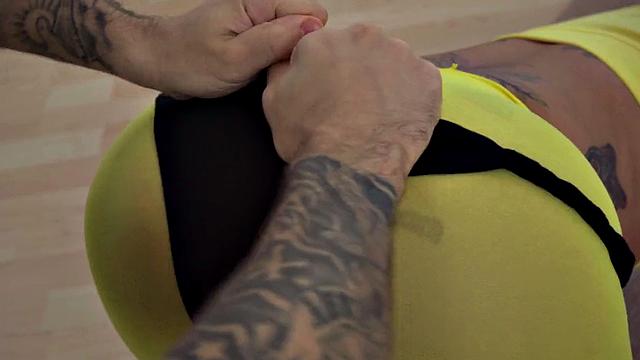 Watch this tattooed Asian babe take a big white cock in her tight ass