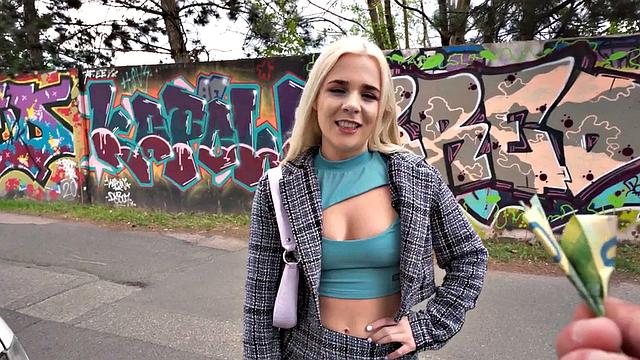 Public classy babe picked up for POV BJ before getting fucked