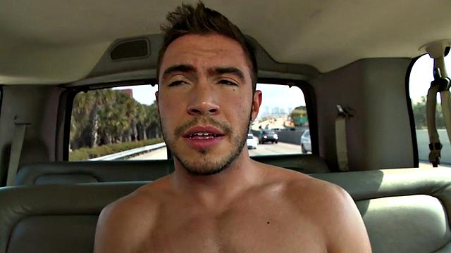 Pulled i nstud cums on gay ass in tricky pickup bus