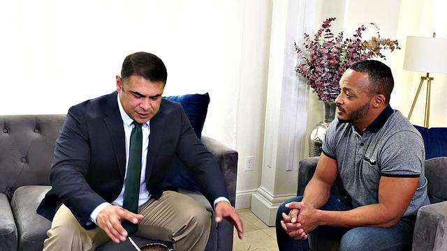 Mesmerized hunk fucks colleague on coffee break