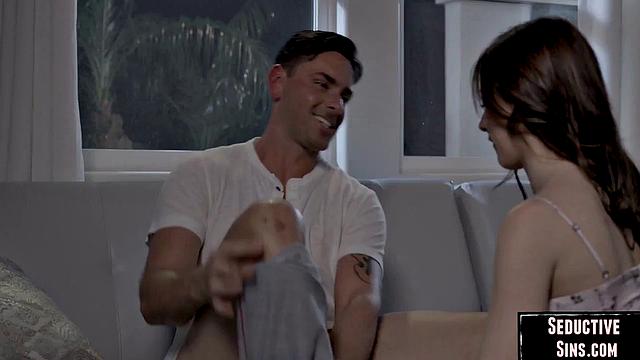 Naughty horny babe gets pussyfucked