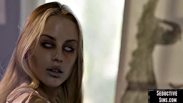 Naughty horny babe gets pussyfucked