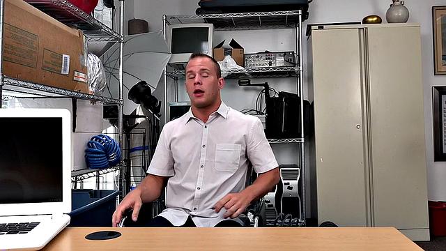 Nubian top fucks white in office till cumshot