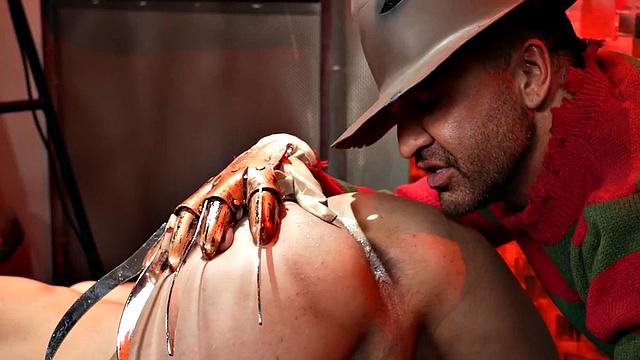 Mesmerized 21yo sub toyed by hunk in BDSM cosplay role