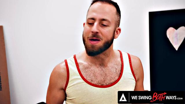 татушка rocky emerson в безумной би-орге: тут трахают всех и вся